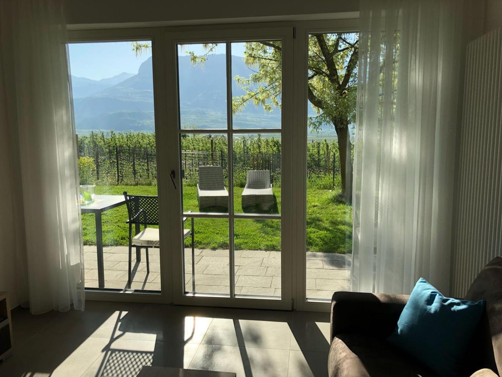 Gutshof Rellich Villa Термено Екстериор снимка