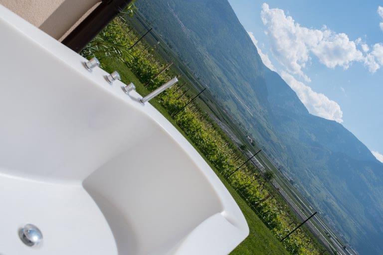 Gutshof Rellich Villa Термено Екстериор снимка